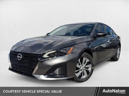 2025 Nissan Altima S FWD