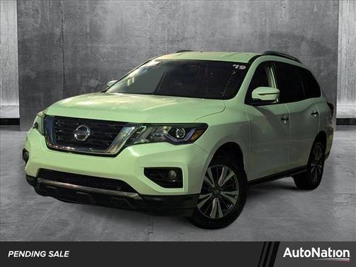 2019 Nissan Pathfinder SV