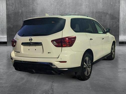 2019 Nissan Pathfinder SV