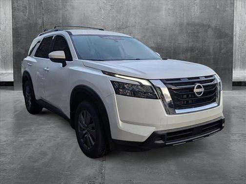 2025 Nissan Pathfinder SV FWD