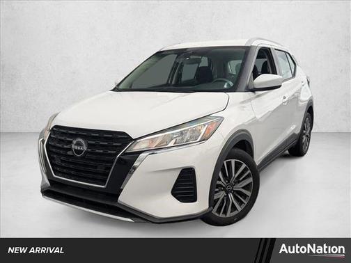 2023 Nissan Kicks SV