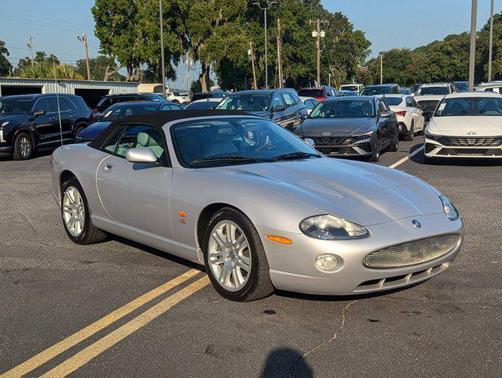 2005 Jaguar XKR Base