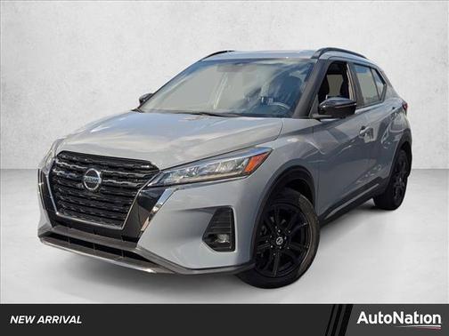 2021 Nissan Kicks SR