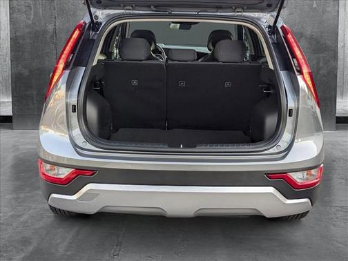 2025 Kia Niro LX