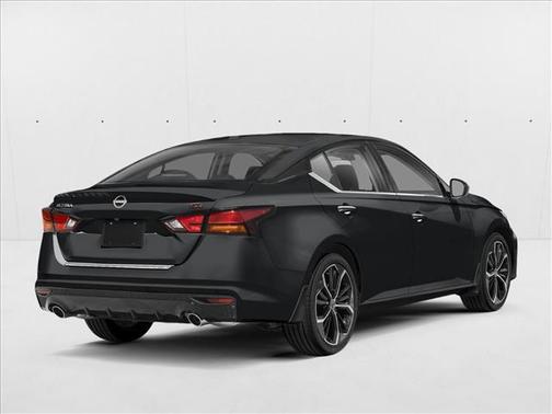 Super Black 2026 Nissan Altima SR FWD