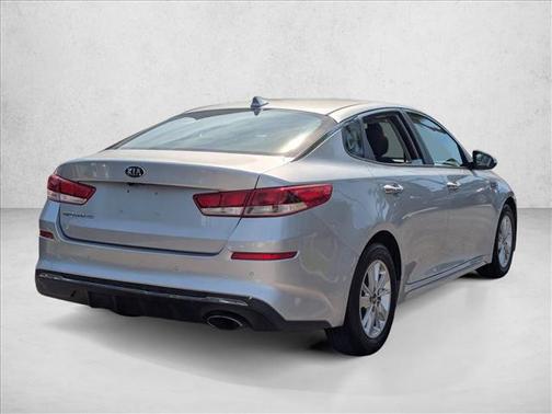 Sparkling Silver 2019 Kia Optima LX