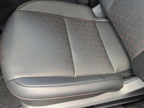 Atlantic Gray Metallic/Super Black 2026 Nissan Sentra SR