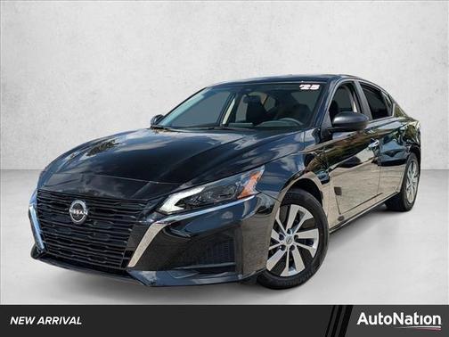 2025 Nissan Altima S FWD