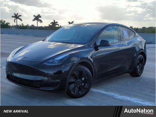 2024 Tesla Model Y Long Range Dual Motor All-Wheel Drive