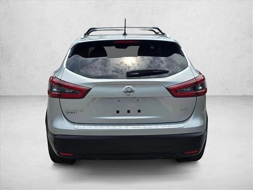 Brilliant Silver Metallic 2020 Nissan Rogue Sport SV