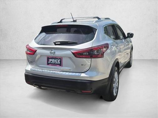 Brilliant Silver Metallic 2020 Nissan Rogue Sport SV