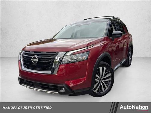 2022 Nissan Pathfinder Platinum 2WD