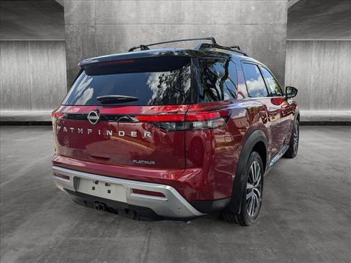 2022 Nissan Pathfinder Platinum 2WD