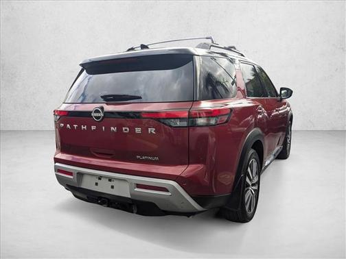 2022 Nissan Pathfinder Platinum 2WD