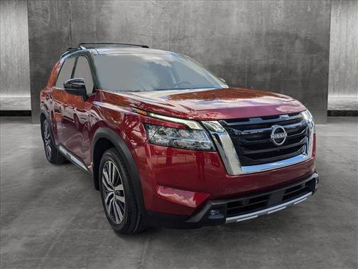 2022 Nissan Pathfinder Platinum 2WD