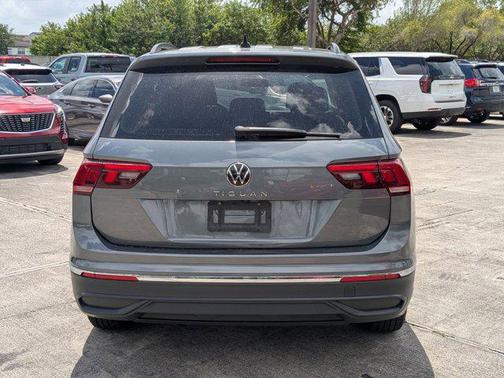 2022 Volkswagen Tiguan 2.0T S
