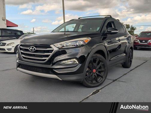 2017 Hyundai TUCSON Night