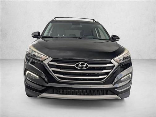 2017 Hyundai TUCSON Night
