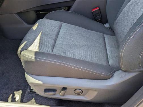 Boulder Gray Pearl 2026 Nissan Rogue SV