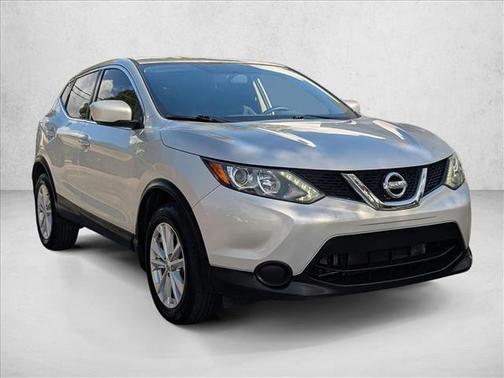 2017 Nissan Rogue Sport S
