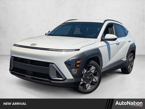Atlas White 2024 Hyundai KONA SEL