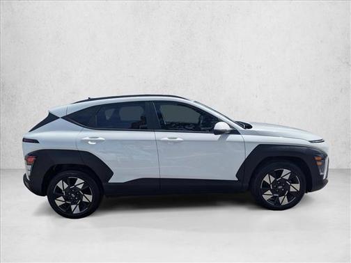 Atlas White 2024 Hyundai KONA SEL