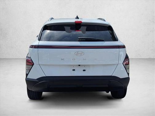Atlas White 2024 Hyundai KONA SEL