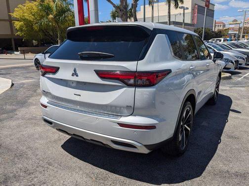 2022 Mitsubishi Outlander SE 2.5 S-AWC