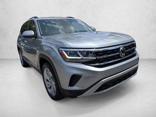Silver/Gray 2022 Volkswagen Atlas 3.6L SE w/Technology