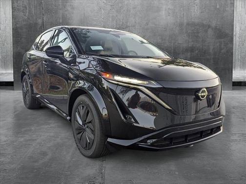 2025 Nissan ARIYA EVOLVE+