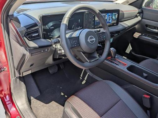 Scarlet Ember Tintcoat 2026 Nissan Kicks SR