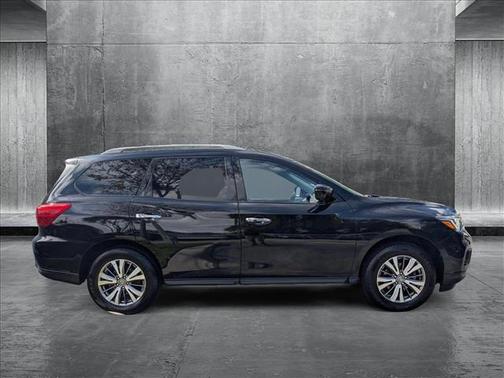 2020 Nissan Pathfinder SL 4WD
