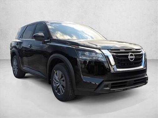 2025 Nissan Pathfinder S FWD