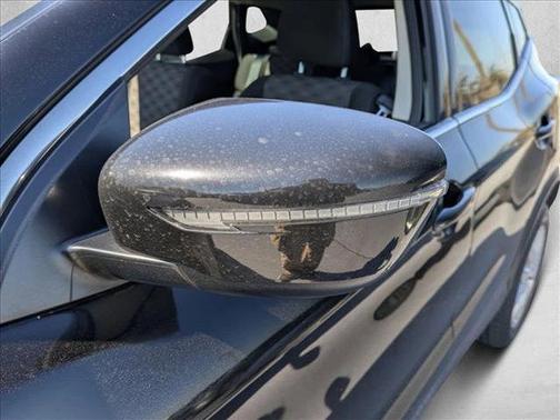 2020 Nissan Rogue Sport SV