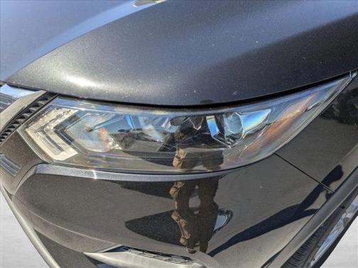 2020 Nissan Rogue Sport SV