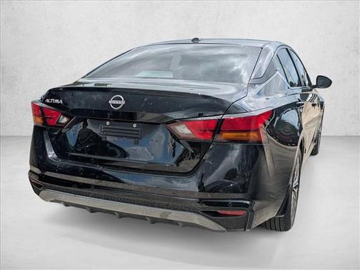 Super Black 2026 Nissan Altima SV FWD