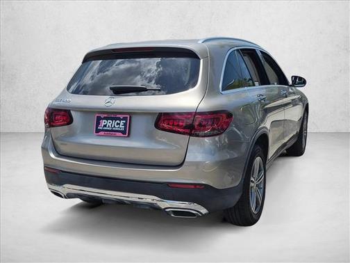 Gold 2022 Mercedes-Benz GLC 300 Base