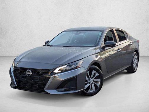 Gun Metallic 2025 Nissan Altima S FWD