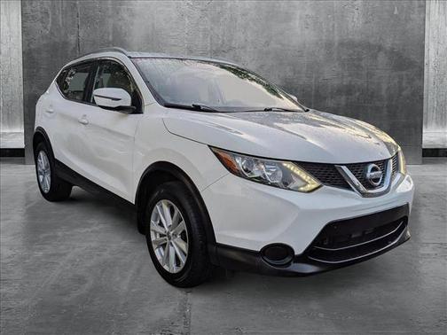 2017 Nissan Rogue Sport SV
