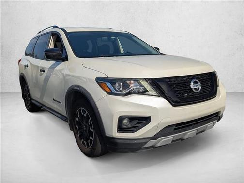 2019 Nissan Pathfinder SV