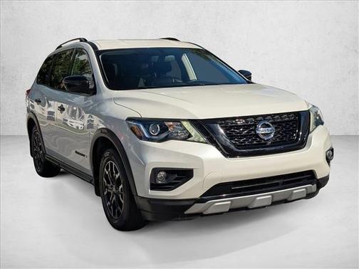 2019 Nissan Pathfinder SV