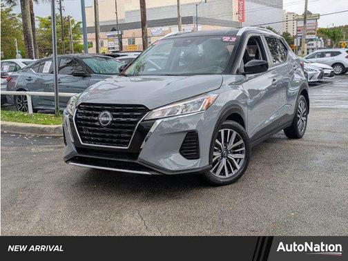 2023 Nissan Kicks SV