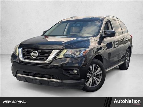 2019 Nissan Pathfinder SL