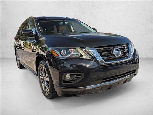 2019 Nissan Pathfinder SL