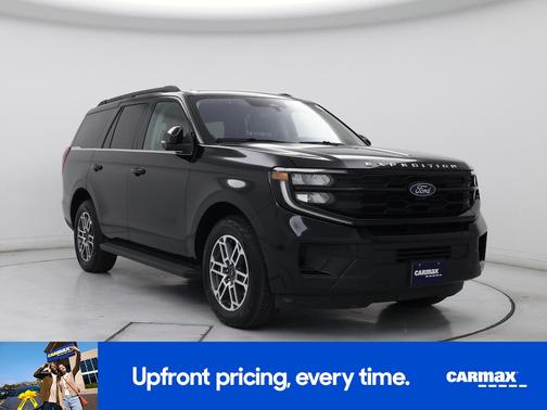 Black 2025 Ford Expedition Active