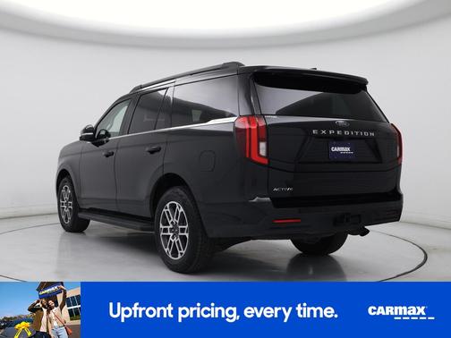 Black 2025 Ford Expedition Active
