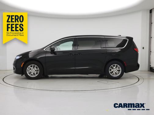 Black 2025 Chrysler Pacifica Select