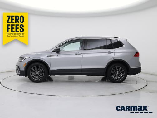 Silver 2022 Volkswagen Tiguan SE