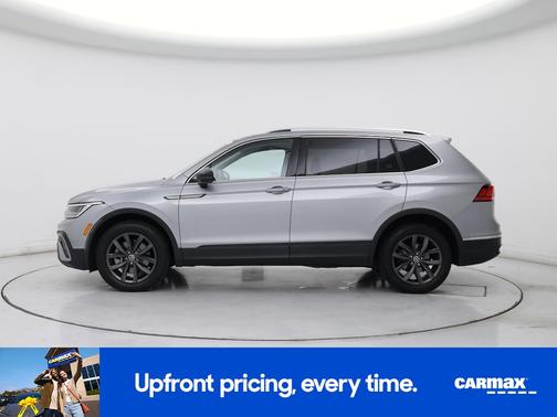 Silver 2022 Volkswagen Tiguan SE