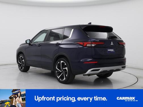 Blue 2024 Mitsubishi Outlander SE